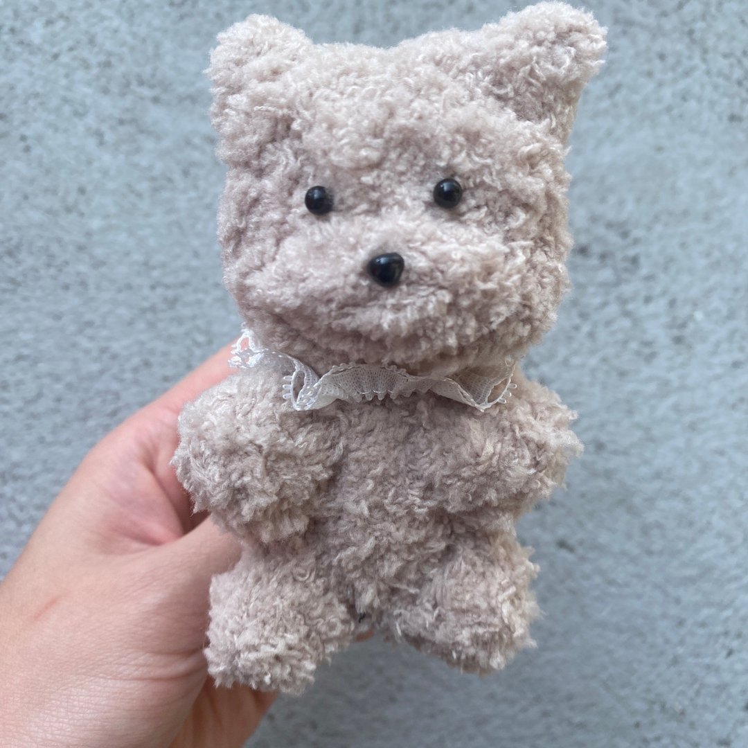 蕾丝咖啡熊 站着12cm-毛根扭扭棒手作 - 玩偶/公仔 - 其他材质 卡其色