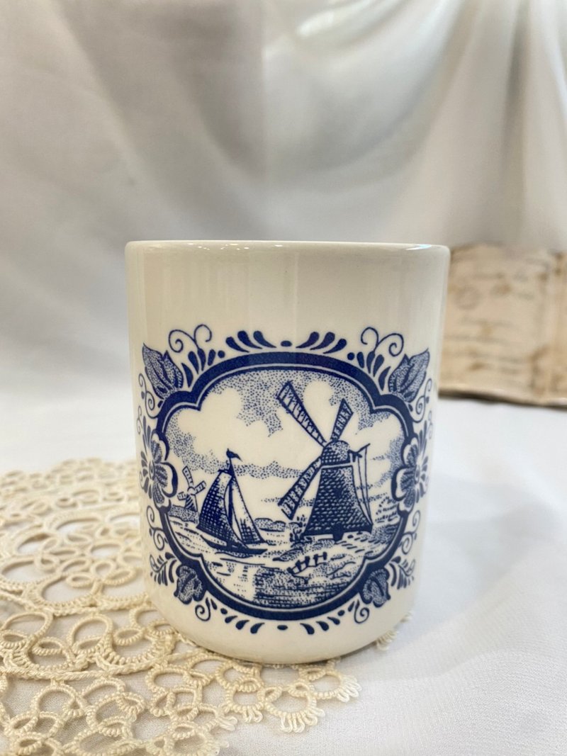 【好日恋物】荷兰质朴手绘茶杯圣诞节礼物 - 盘子/餐盘/盘架 - 瓷 白色