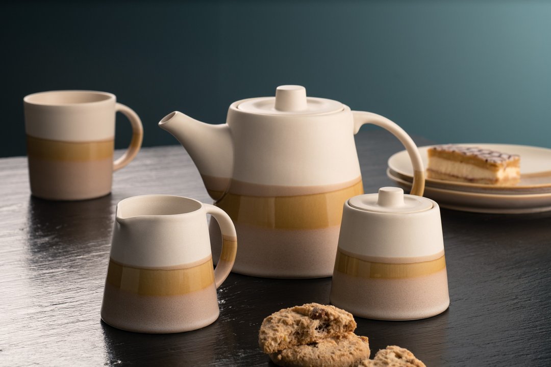 爱尔兰Belleek Living 藏红花 陶瓷茶壶1100ml+奶壶+糖罐3入组+ - 茶具/茶杯 - 瓷 粉红色