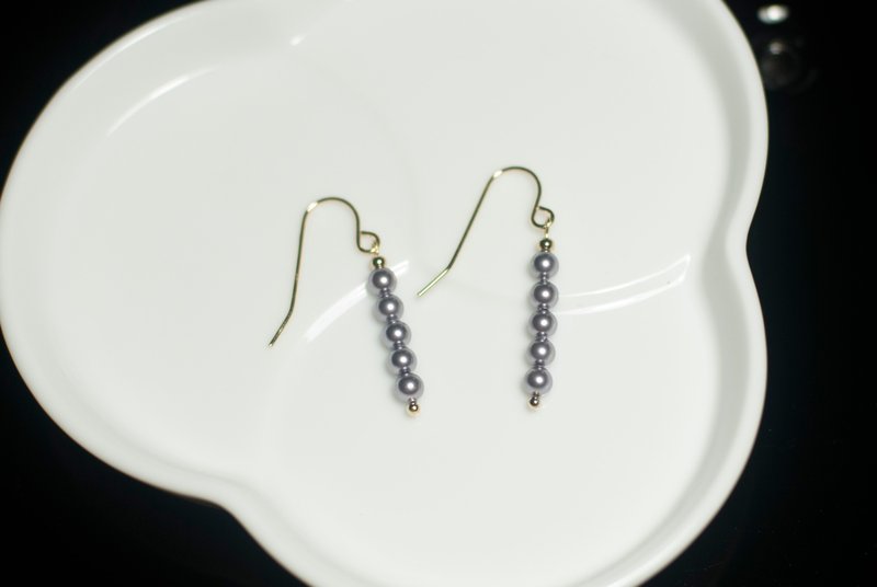 紫色珍珠串耳环 - 耳环/耳夹 - 其他材质 紫色