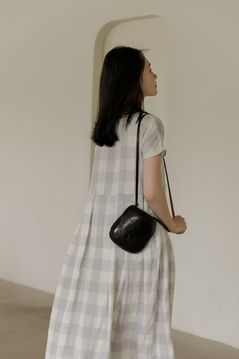 双层亲肤棉方领格纹连衣 Double layers soft cotton dress - 洋装/连衣裙 - 棉．麻 