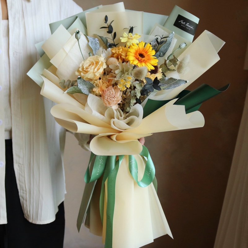 【遇见恒久】十二朵向日葵款 中大型永生花束 - 干燥花/捧花 - 植物．花 