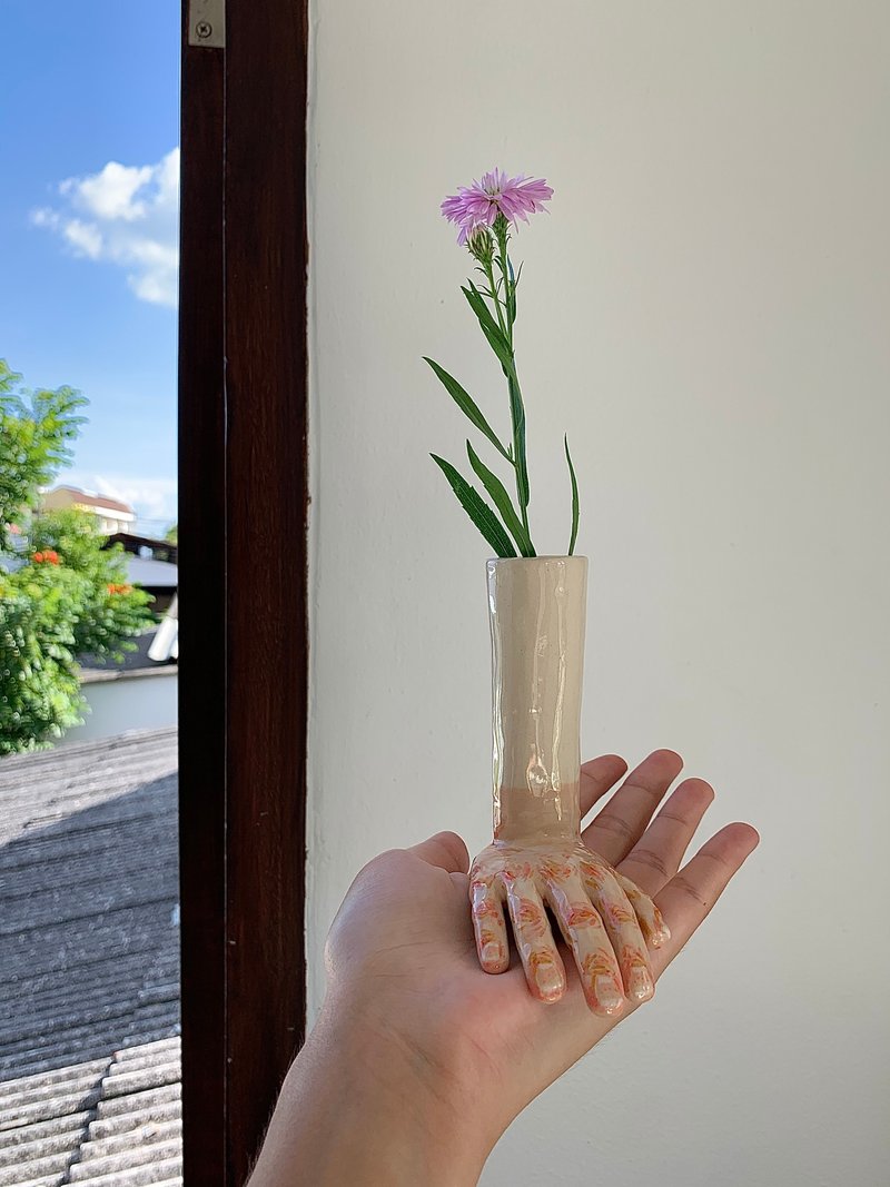 Hand Vase - 花瓶/陶器 - 陶 粉红色
