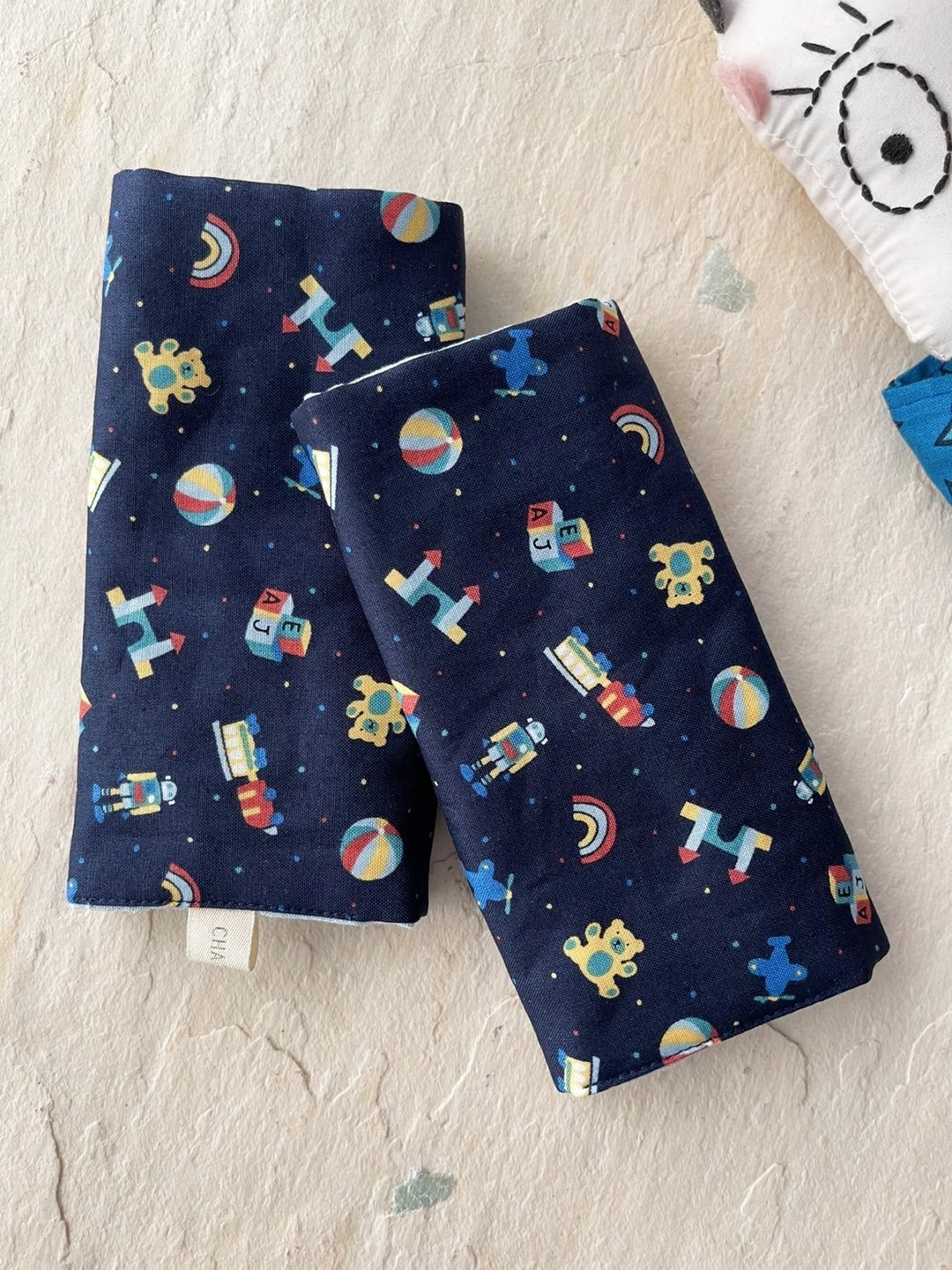 玩具满天星     手工纯棉六层纱宝宝背带用口水巾/可双面用 - 围嘴/口水巾 - 棉．麻 蓝色