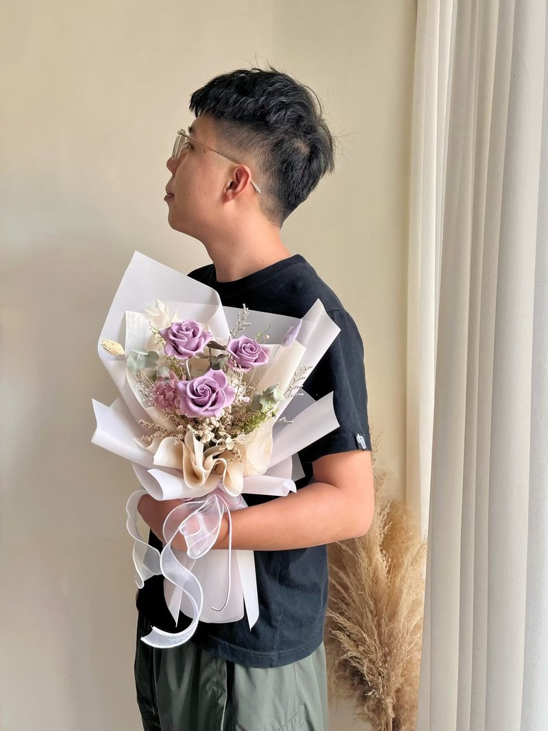 三朵永生玫瑰花束 情人节花束 - 干燥花/捧花 - 植物．花 多色