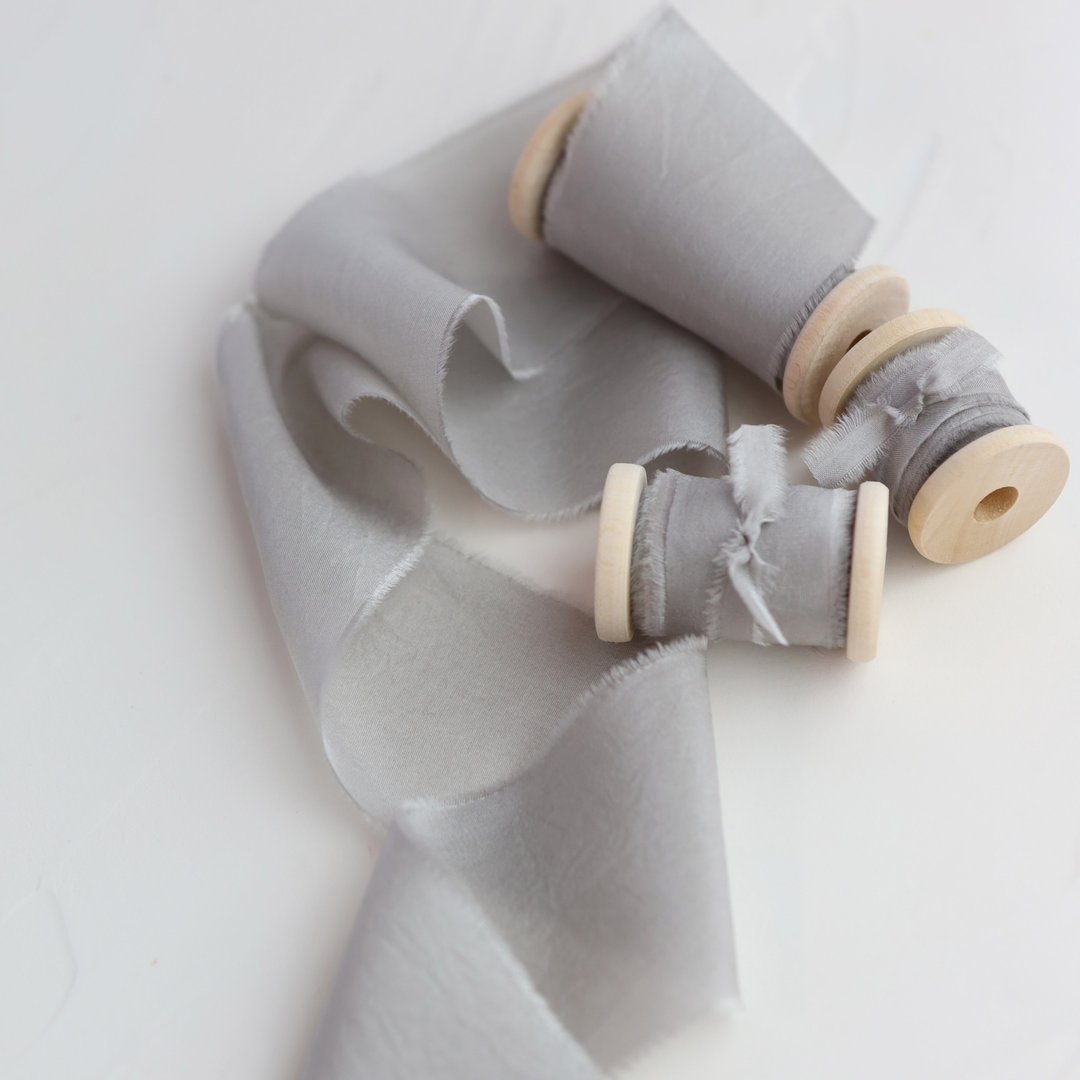 Soft Gray Silk Ribbon / Hand Dyed Silk ribbon on Wood Spool - 包装材料 - 丝．绢 灰色
