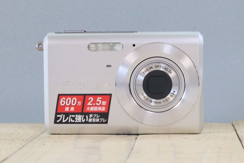 [工作产品] CASIO EXILM EX-Z60 轻巧型数位相机 S/N 1028742A - 相机 - 其他金属 银色