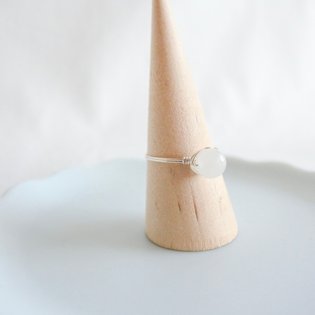 White Jade– Small Grain – Silver Ring – Natural Stone Rin - 戒指 - 其他金属 白色