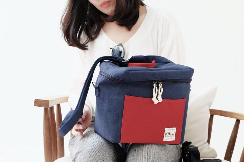 :: 野餐日 ::摄影方形两用包 - 海军蓝＆热情红 - 侧背包/斜挎包 - 其他材质 蓝色