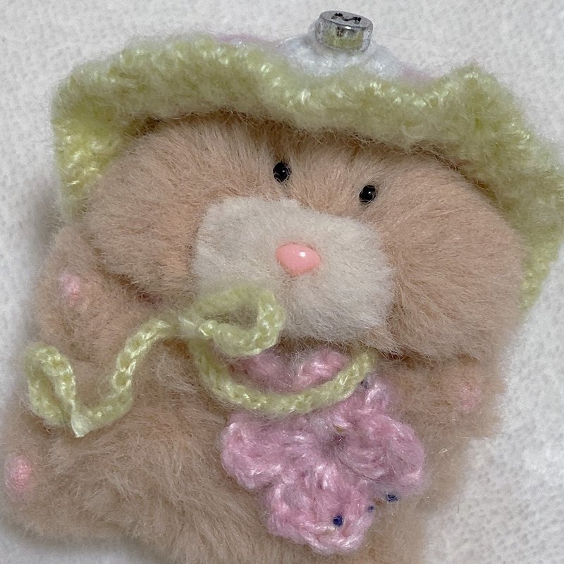 幸运仓鼠钥匙圈 – 迷你可爱编织玩偶 - 钥匙链/钥匙包 - 其他材质 卡其色