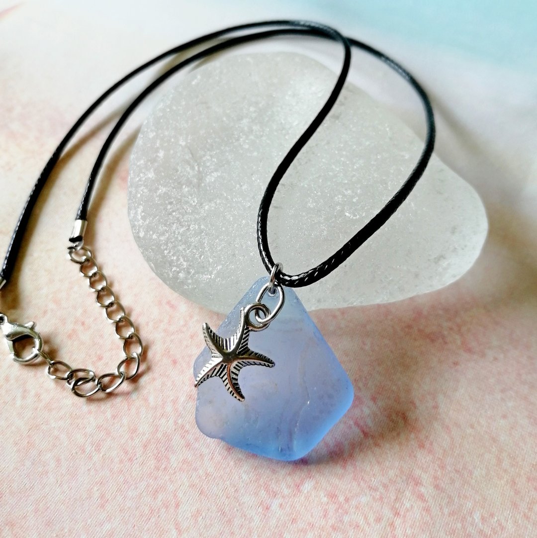 Starfish Sea glass pendant海星項鍊/海洋風Cute女朋友禮物 Everyday Jewelry海玻璃项链 Sea gift七夕情人節 - 项链 - 玻璃 蓝色