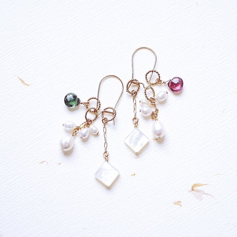 多层次日式袖珍耳环 电气石碧玺 珍珠 蝶贝 两色 14K GF 优雅 - 耳环/耳夹 - 宝石 多色