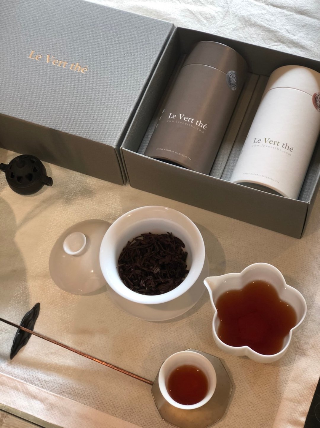 绿茗堂 AVPA法国世界茶叶大赛获奖 -原片礼盒 (罐子颜色依库存) - 茶 - 新鲜食材 多色