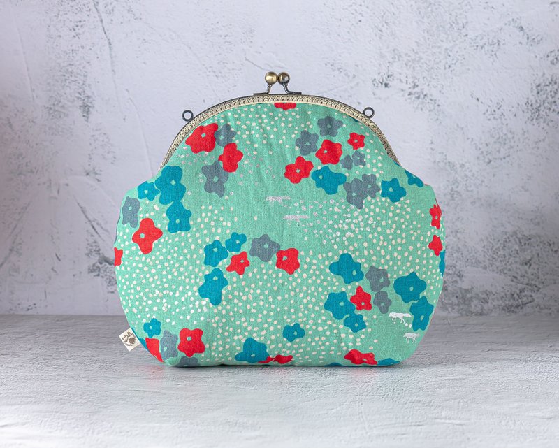 【小狐狸逛花园】复古金属口金包#随身包#可爱 - 侧背包/斜挎包 - 棉．麻 多色