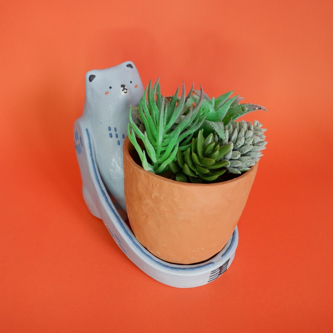 Ceramic Pot - Blue Bear with pot - 花瓶/陶器 - 陶 蓝色