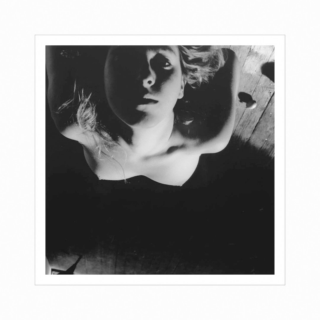 【当代摄影挂件】 Francesca Woodman | On being an angel #1 - 海报/装饰画/版画 - 纸 