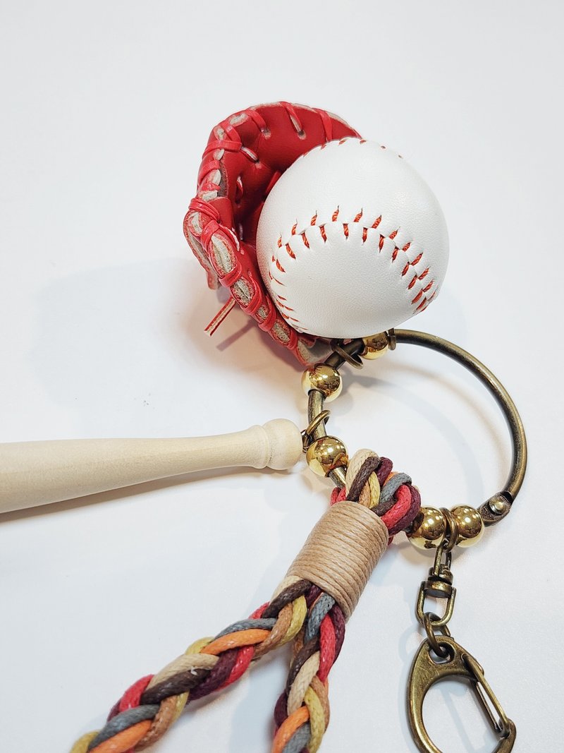 Paris*Le Bonheun。幸福手作。运动系列。棒球(红)。编织钥匙圈手 - 钥匙链/钥匙包 - 其他金属 红色