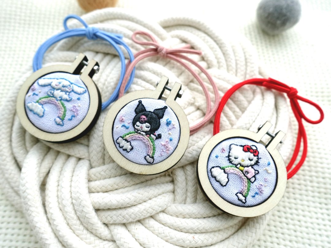 姊妹品牌 Fatto a Mano x  Sanrio HK正版彩云甜梦刺绣发圈 - 发饰 - 绣线 多色