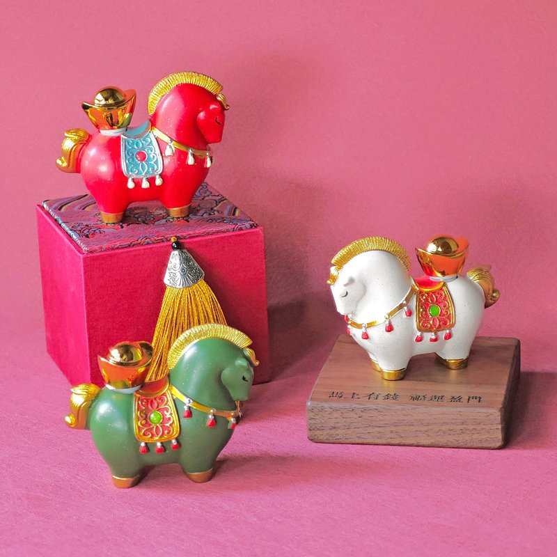 马上有钱 圣诞礼物 交换礼物 生日礼物 入厝礼物 升职礼物 客制化 - 玩偶/公仔 - 树脂 红色