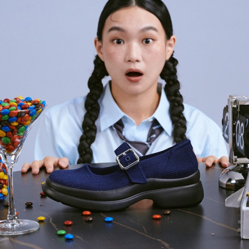 琪琪学院厚底鞋 蓝格纹 | inooknit 专为亚洲女生设计的针织鞋 - 女款牛津鞋/乐福鞋 - 环保材料 蓝色