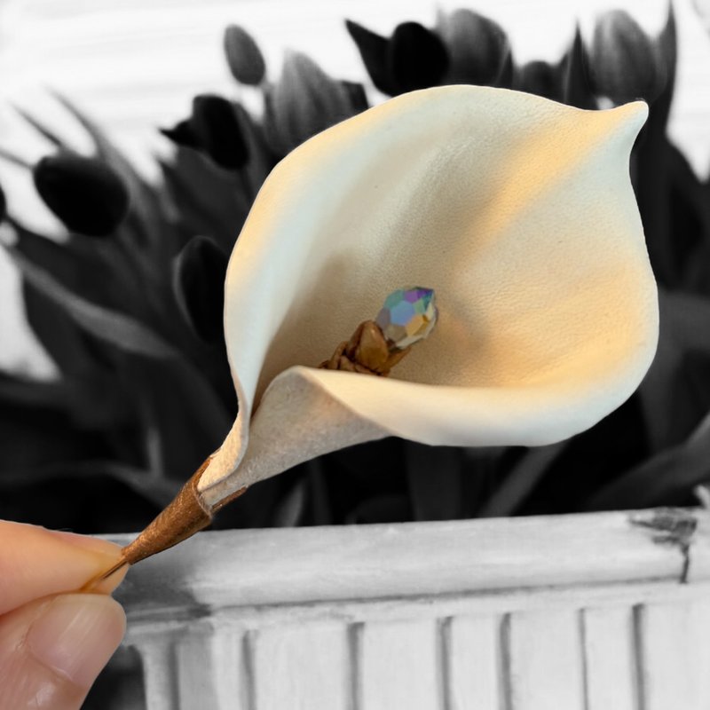 【定制化礼物】皮革海芋胸针 - 摆饰 - 真皮 