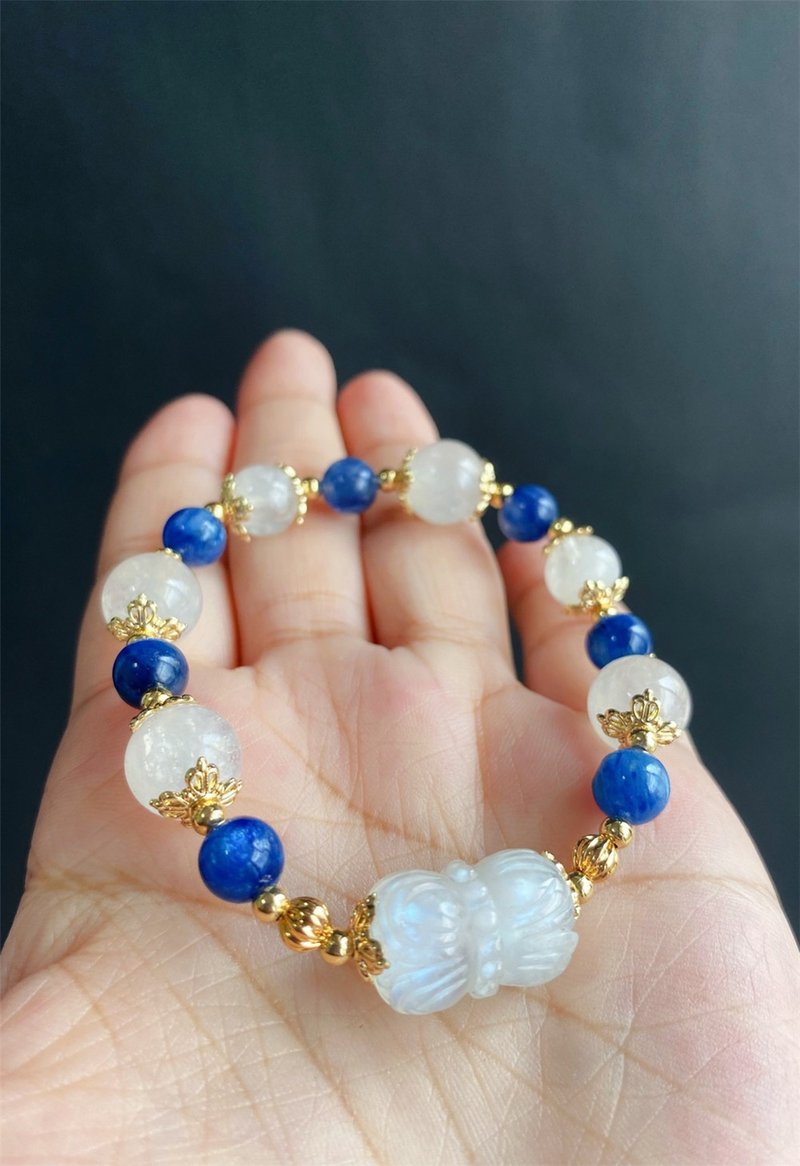 【售出】并蒂莲 月光石  蓝晶石 天然石 定制化 礼物 闺蜜 舒缓 - 手链/手环 - 水晶 蓝色