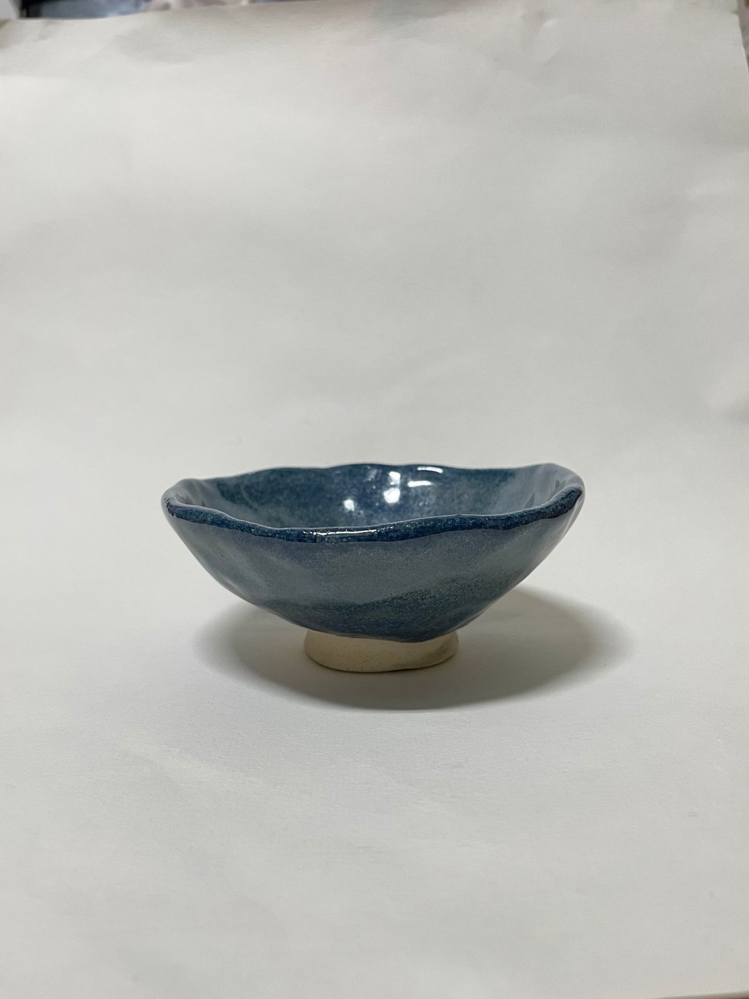 手捏海参釉饭碗 - 碗 - 陶 蓝色