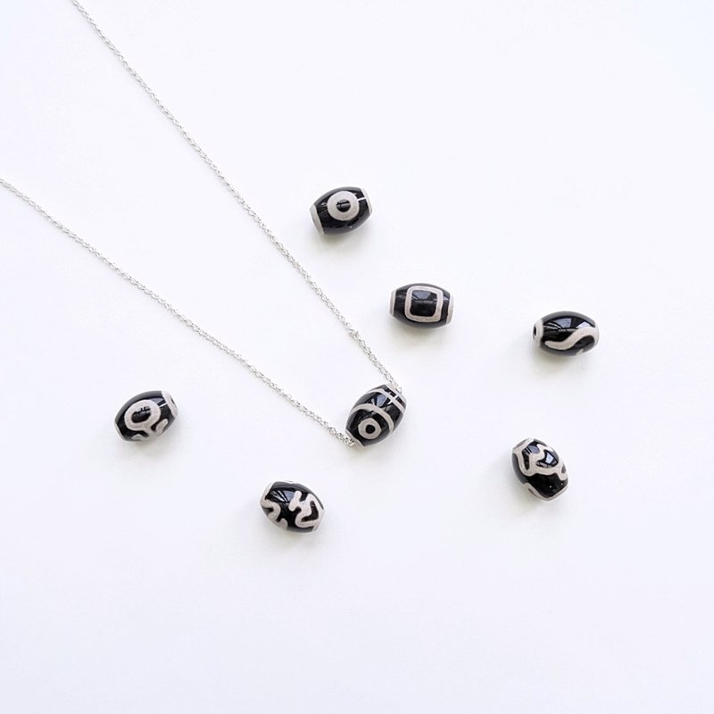 黑底图腾蚀刻玛瑙 纯银中长链 中性款 给你和他的祝福 定制化礼物 - 长链 - 纯银 黑色