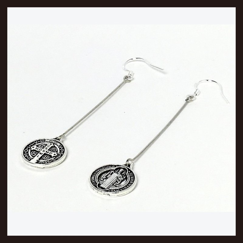 国外进口 925银饰耳勾 饰品 耳环 圣本笃圣牌 (1.3cm) 8210030 - 耳环/耳夹 - 银 银色