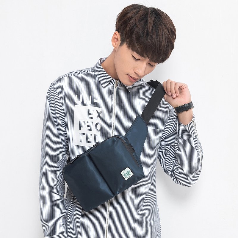 男生 机车包 背包 腰包 斜背包 胸口包 两用 Silence - 深蓝色 - 侧背包/斜挎包 - 防水材质 蓝色