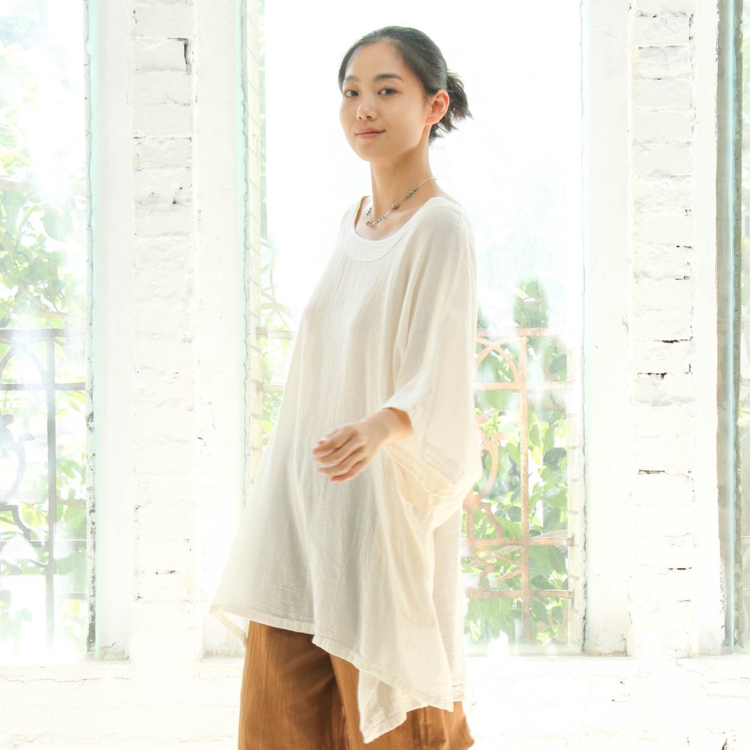 宽版大口袋上衣 / 慕斯布 米白 - 女装上衣 - 棉 白色