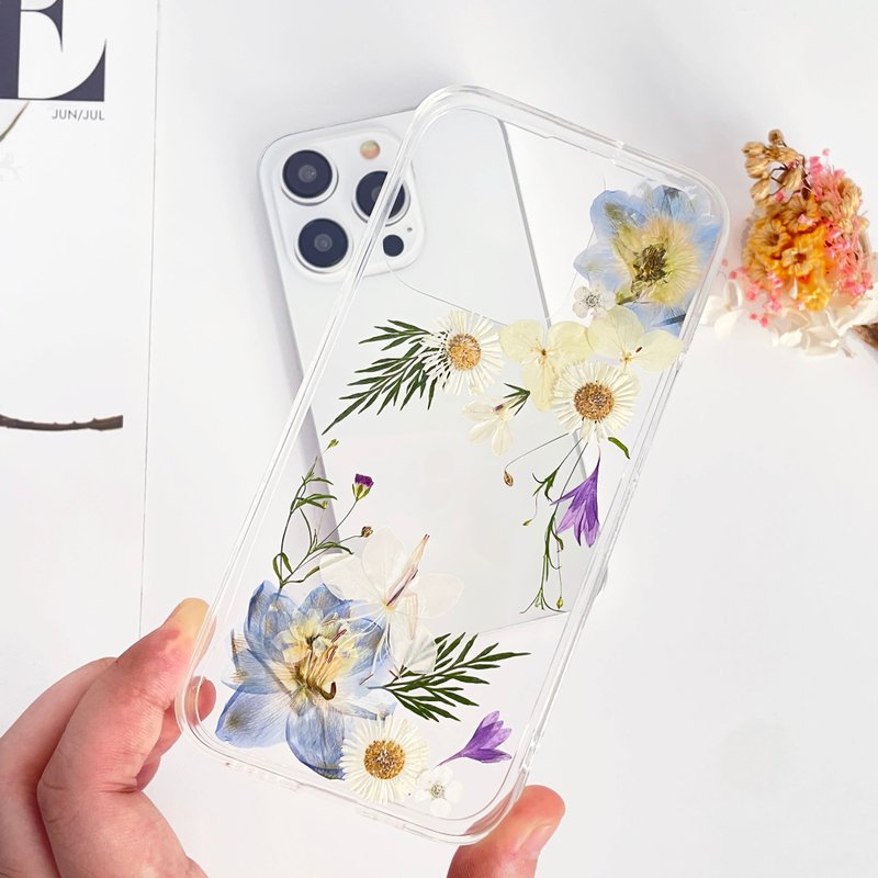 淡蓝花园押花手机壳适用于iPhone 16 Pro Max Samsung S25 A35 - 手机壳/手机套 - 植物．花 