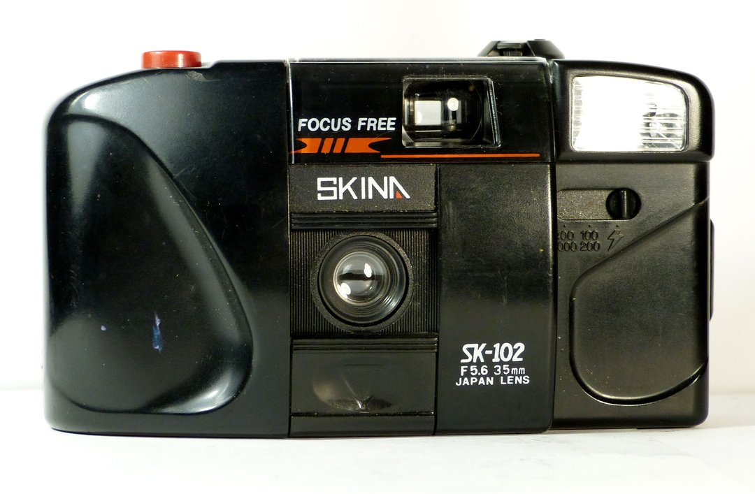Skina SK-102 35mm 傻瓜式随身底片相机 - 相机 - 塑料 黑色
