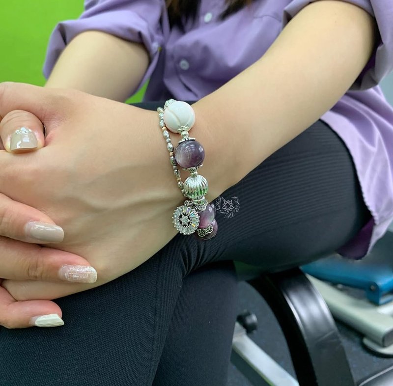 Crystal.EAA 设计款水晶 女皇贝/胭脂螺 紫锂云母 Romantic Love - 手链/手环 - 水晶 紫色