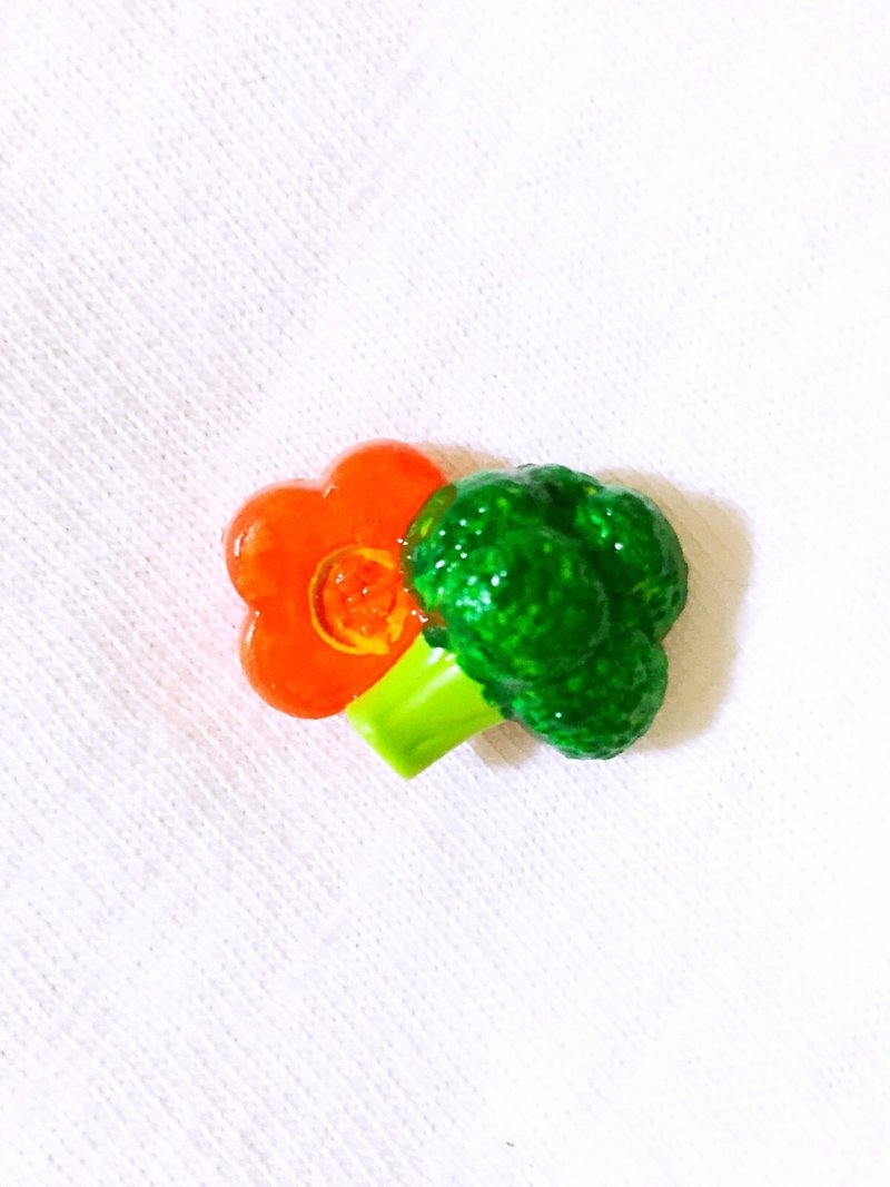 不挑食系列蔬菜耳环 (可改耳夹式) ((满600随机送神秘小礼物)) - 耳环/耳夹 - 粘土 多色