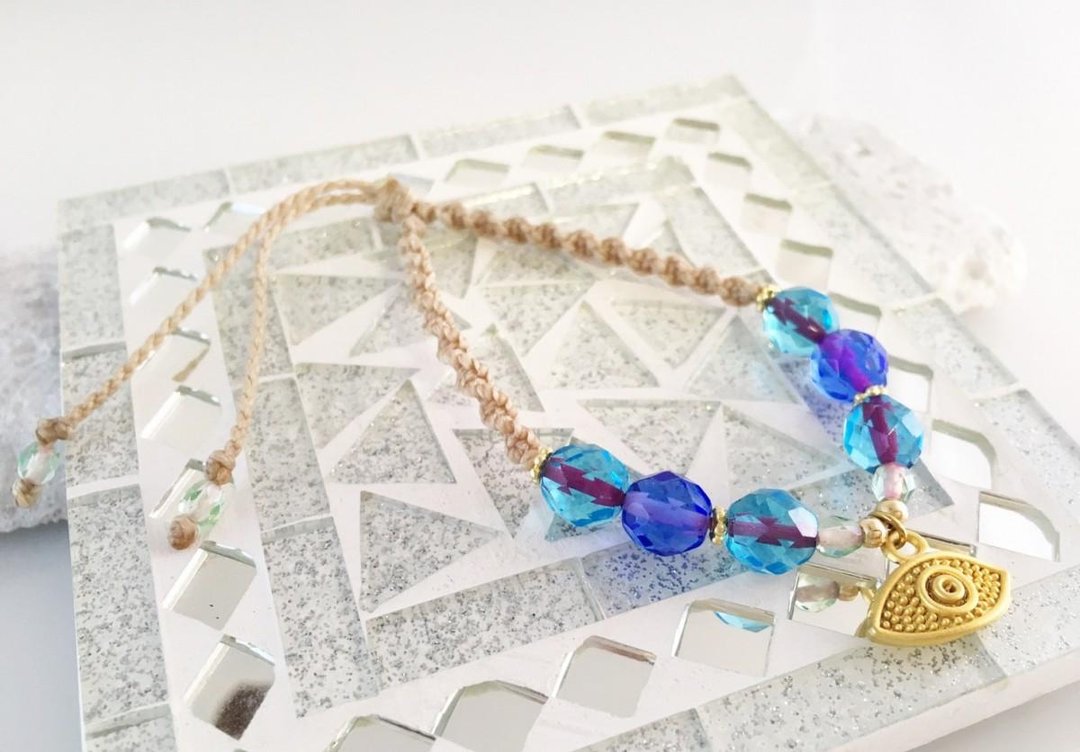 Evil Eye ◆ Amulet to protect against evil eyes ◆ French Glass Macrame Breath - 手链/手环 - 其他金属 