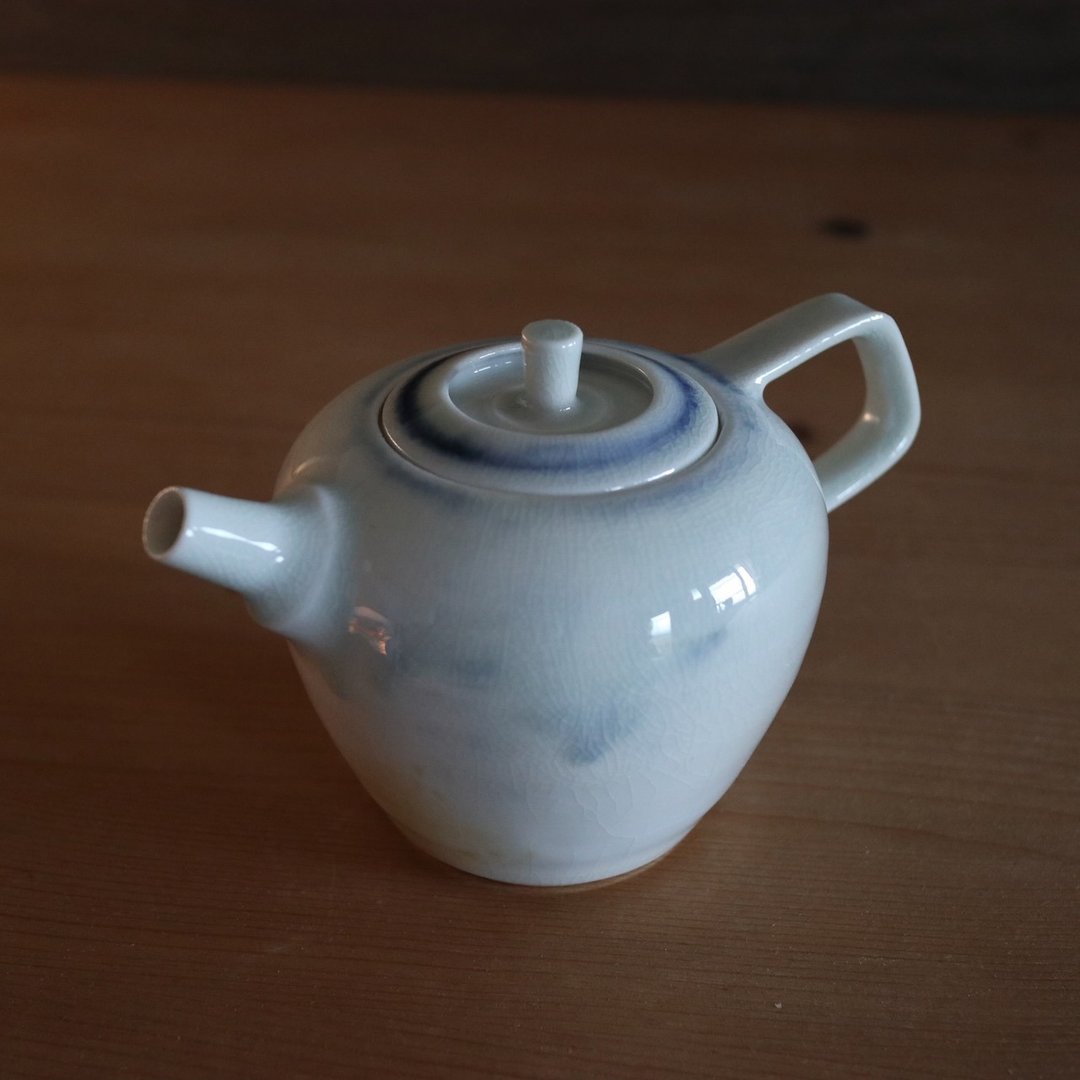 玄白・冬雾柴烧壶 270 cc - 茶具/茶杯 - 瓷 白色