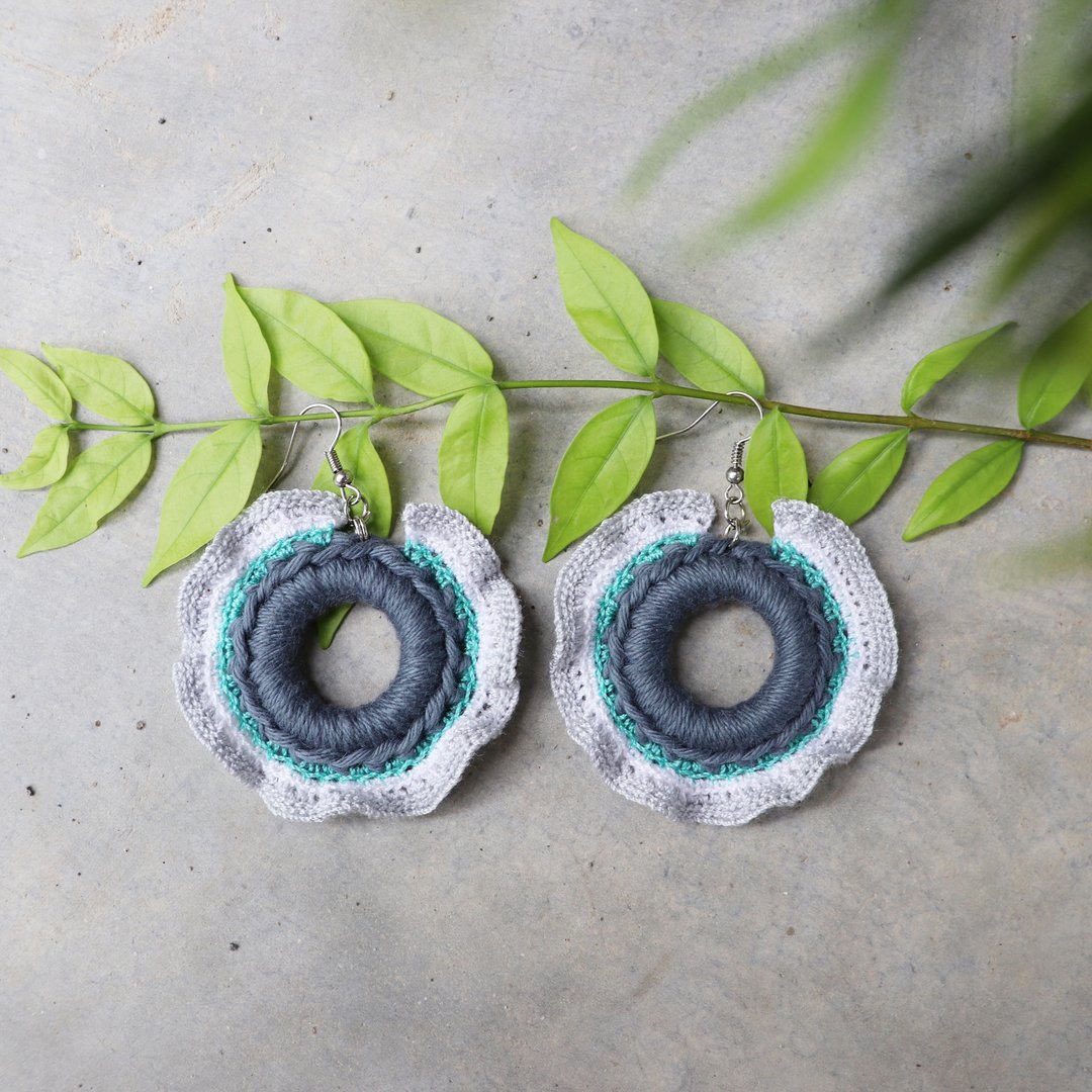 Red Cheeks Earrings Vibrant Style - Mint-Gray Color | Cute | Sweet | Hot | <pierced or clip-on earrings> - 耳环/耳夹 - 其他材质 多色