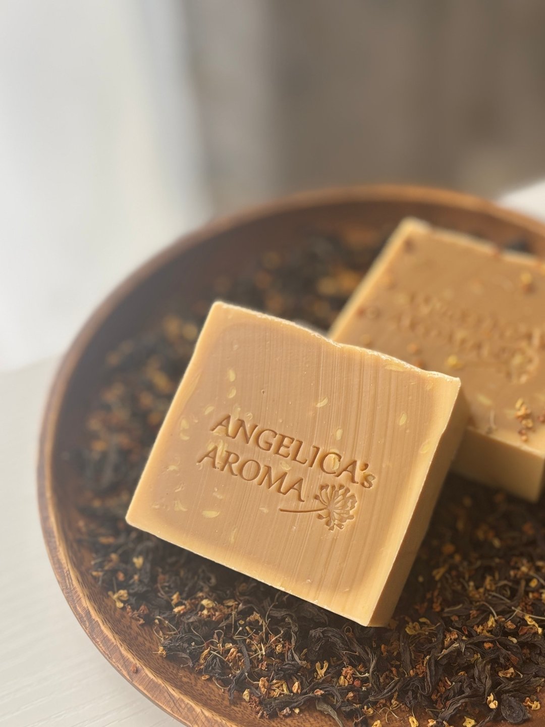桂花乌龙茶皂 / Osmanthus & Oolong Tea Soap - 肥皂/手工皂 - 其他材质 金色