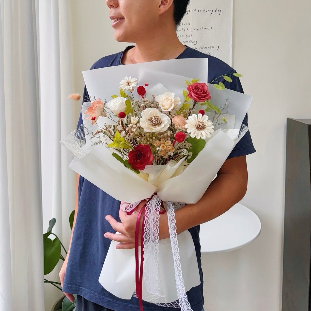 夏日莓果特调 永生玫瑰花束 情人节花束 - 干燥花/捧花 - 植物．花 白色