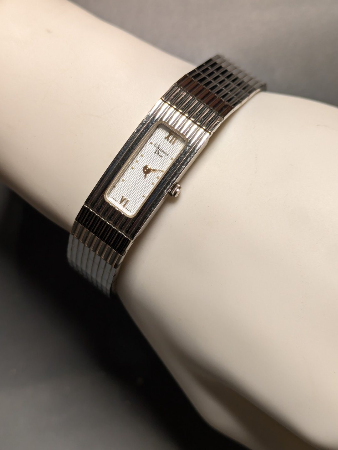 DIOR vintage quartz 稀有款女仕石英表 - 女表 - 其他金属 银色