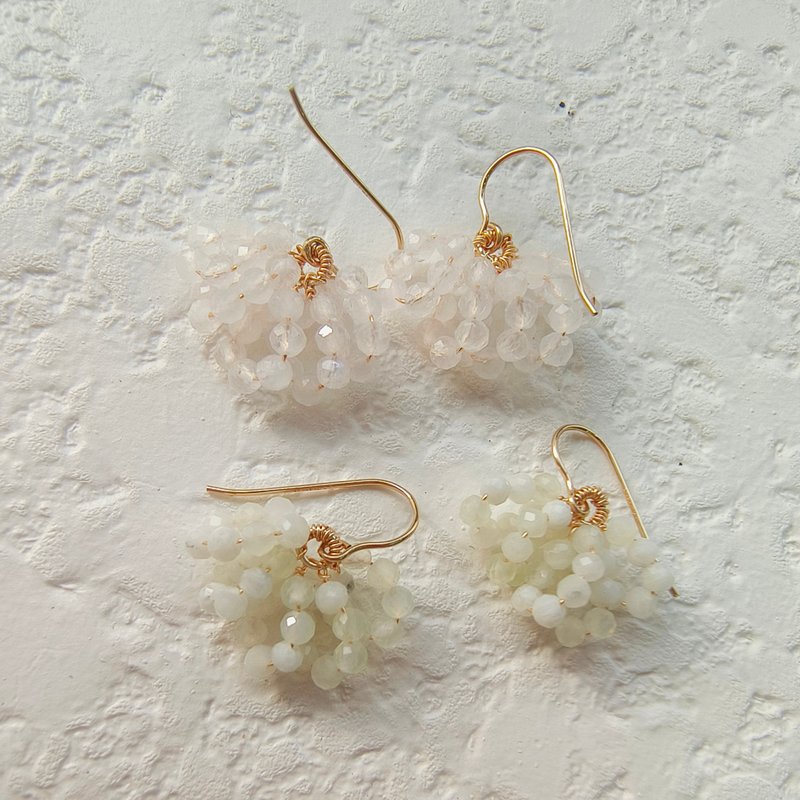 薄荷绿玉石耳环,白月光石耳环,14k注金手作饰品 - 耳环/耳夹 - 宝石 