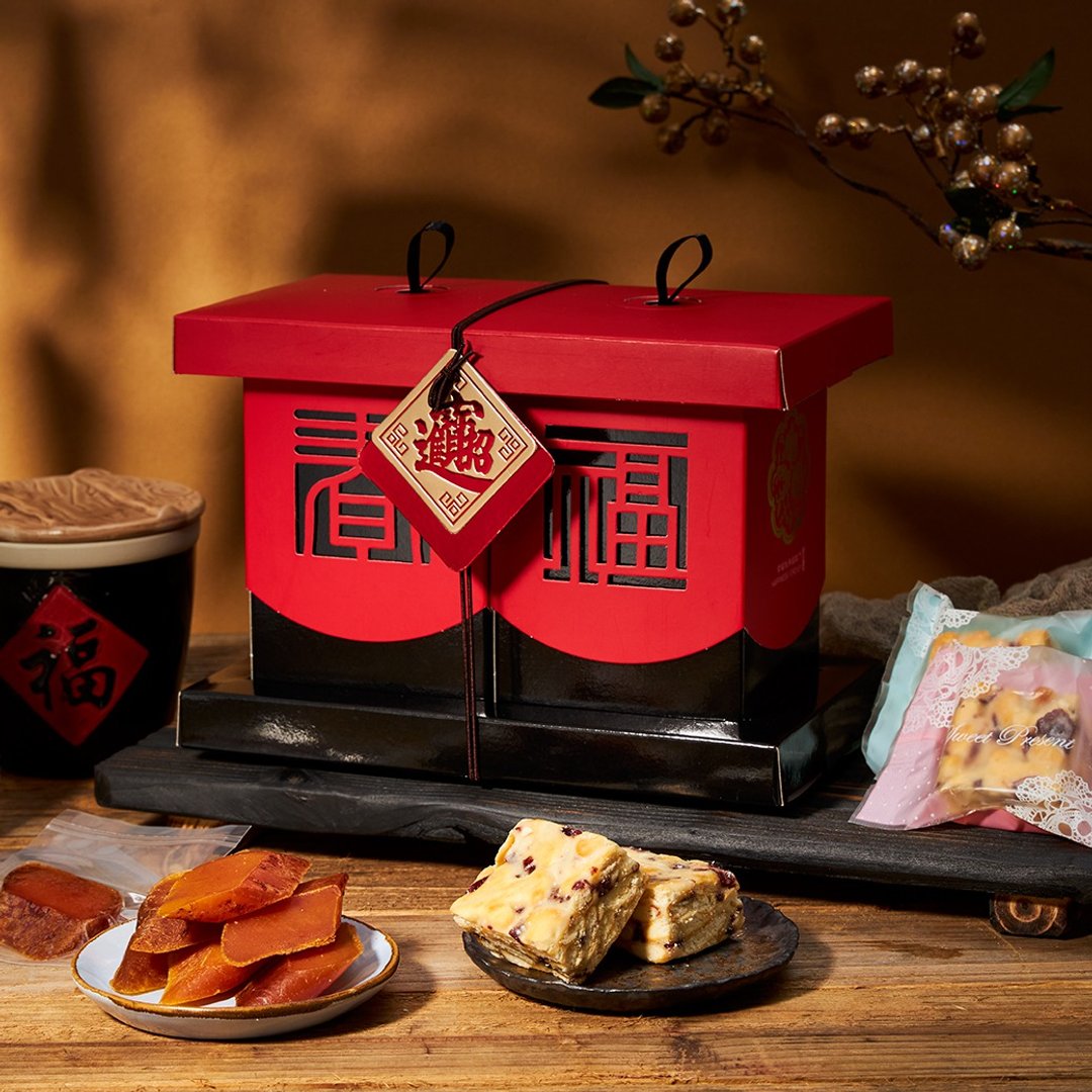 玉兔福春礼盒(乌鱼子100g+巴黎雪饼10入)附送礼纸袋 - 零食/点心 - 新鲜食材 多色
