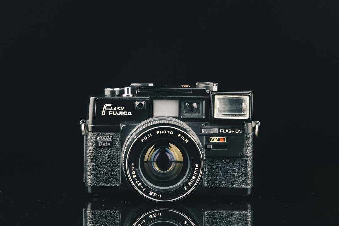 FUJICA FLASH ZOOM DATE #2068 #135底片相机 - 相机 - 其他金属 