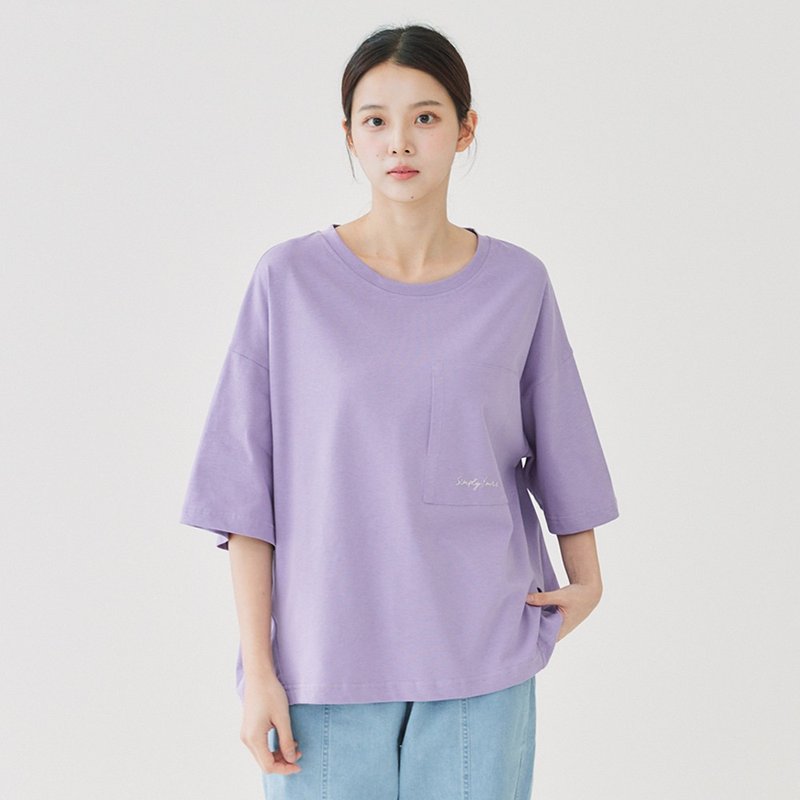 【Simply Yours】口袋刺绣棉T 紫F - 女装 T 恤 - 棉．麻 紫色