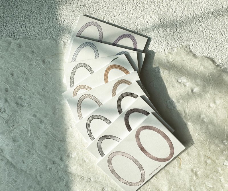 彩色网格椭圆形便笺本 50 张 - 便条纸/标签贴 - 纸 多色