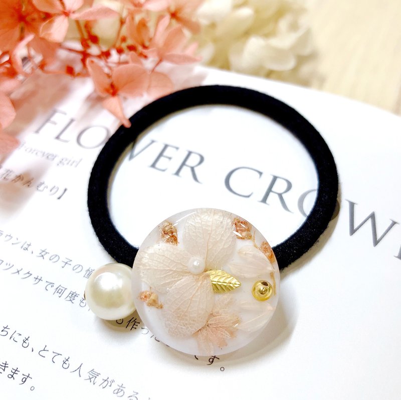 PUREST HOME 日本树脂 永生花 珍珠 手作 发圈 / 典雅女神 - 发饰 - 其他材质 