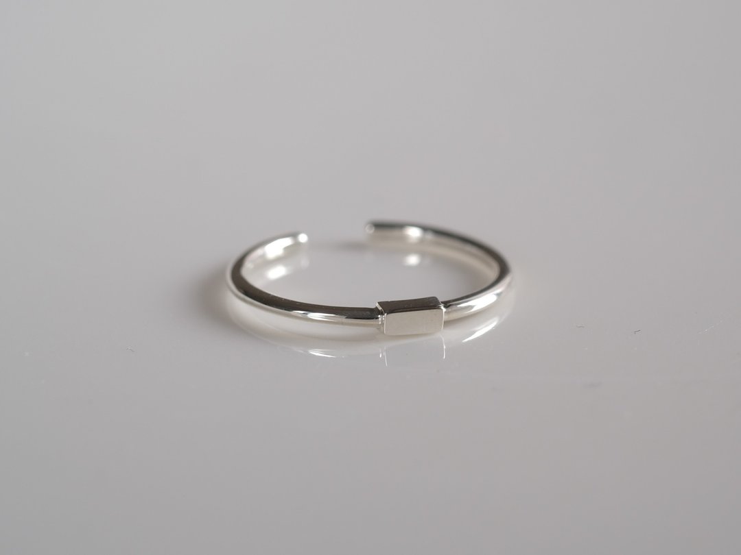 tiny kassa ring 银饰戒指 - 戒指 - 其他金属 银色