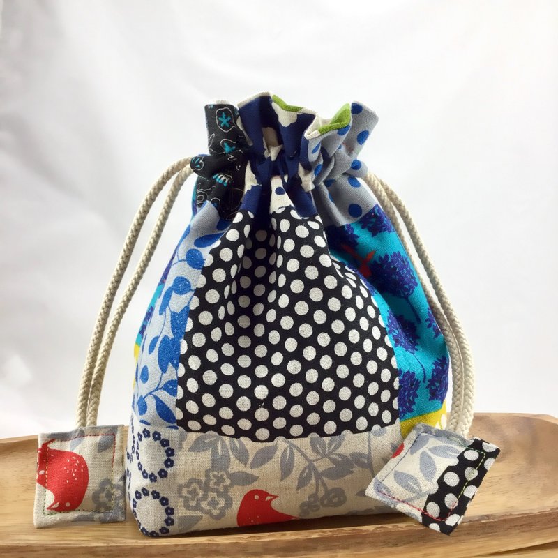 纯棉束口袋/化妆包/杂物包/玩具包—双面不同图案 - 化妆包/杂物包 - 棉．麻 