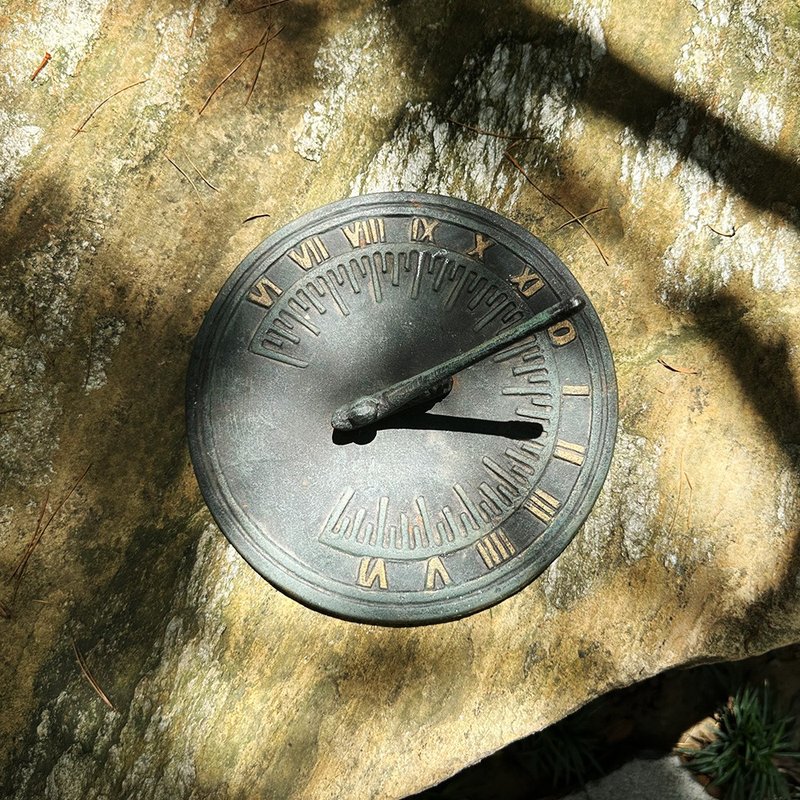 隐物 日本青铜罗马字日晷 - 摆饰 - 其他金属 绿色